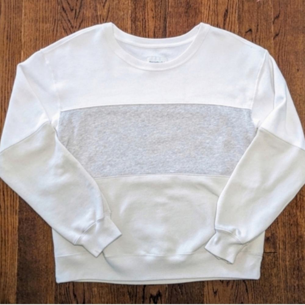 Abercrombie & Fitch Soft A&F Sweatshirt Size Medium Cotton Blend